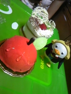 �P�[�L�ł���A