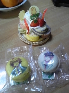 �����v��