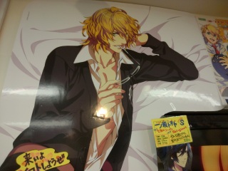 �����v��