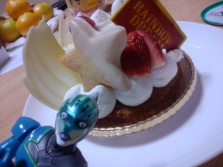 �����v��