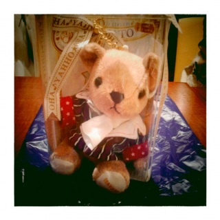 �����v��