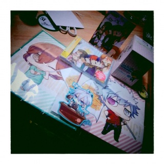 �����v��