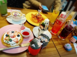 ����������